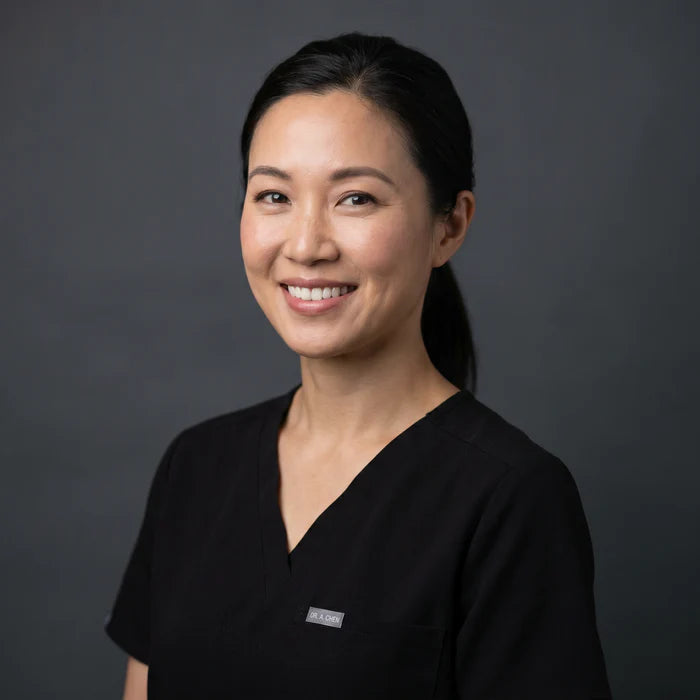 Dr. Lena Schneider